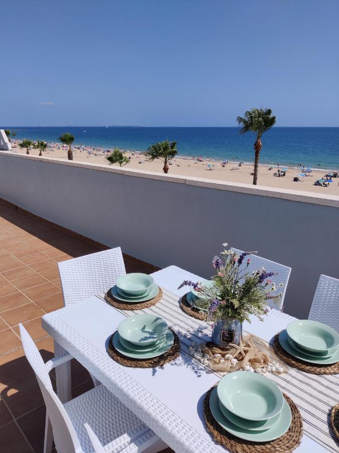 Апартаменты Atico Al Sol En Primera Linea De Playa Рота Экстерьер фото